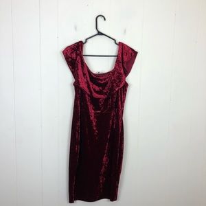 H By Halston Maroon Velvet Silhouette Dress Sz L